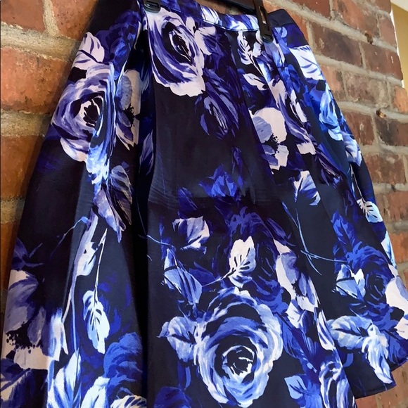 Homecoming 2 piece dress | Sequin Hearts - Picture 11 of 12